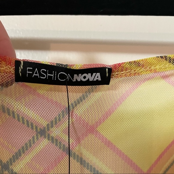 Plaid Crop Tank - Picture 4 of 8